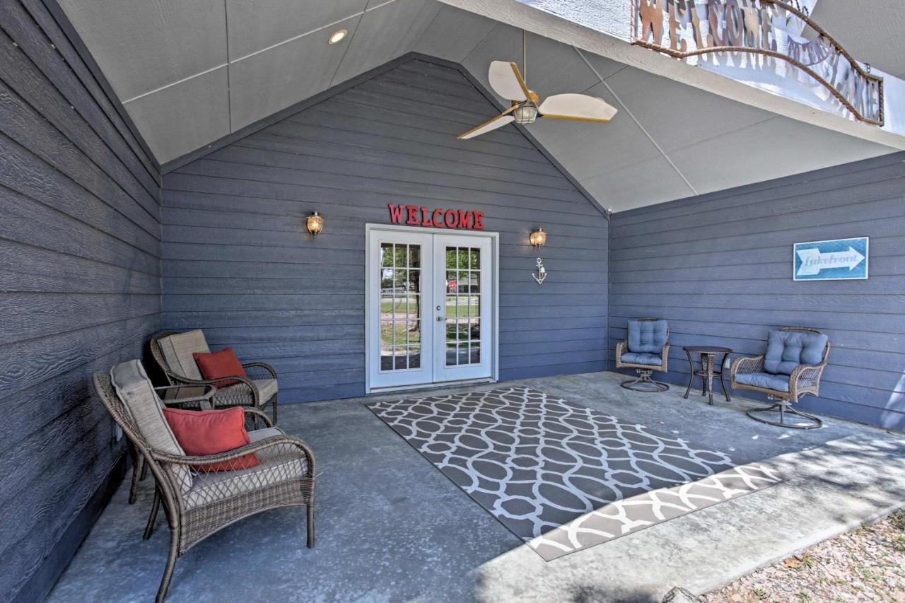Modern Retreat With Gas Grill - Walk To Lake Texoma! Kingston Exterior photo